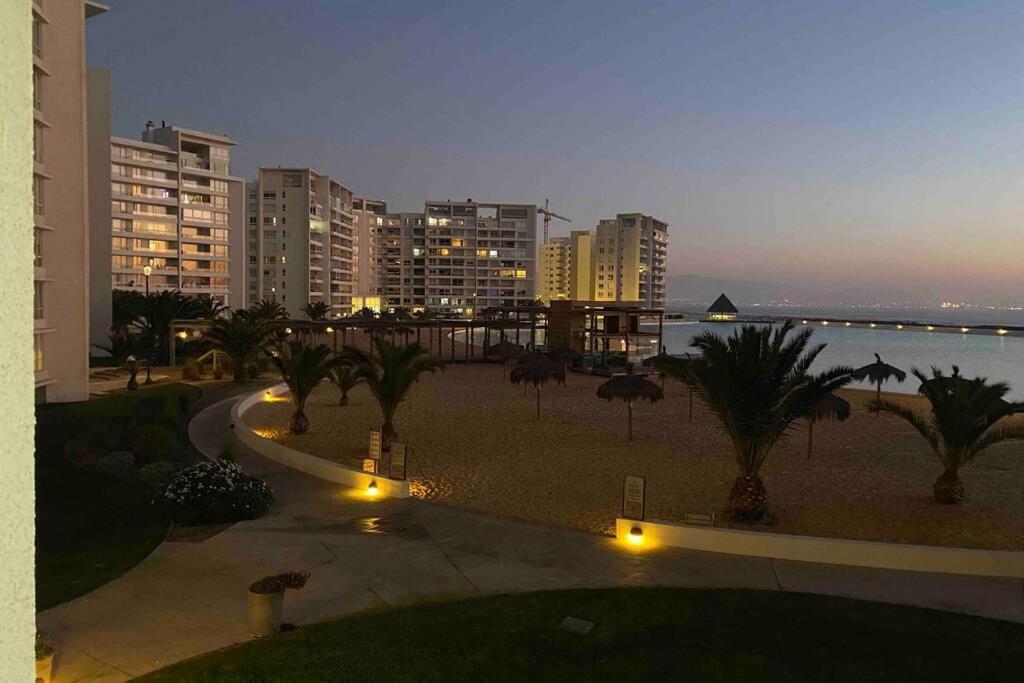 Apartamento Hermoso De 2 Y 2 Banos En Laguna Del Mar La Serena