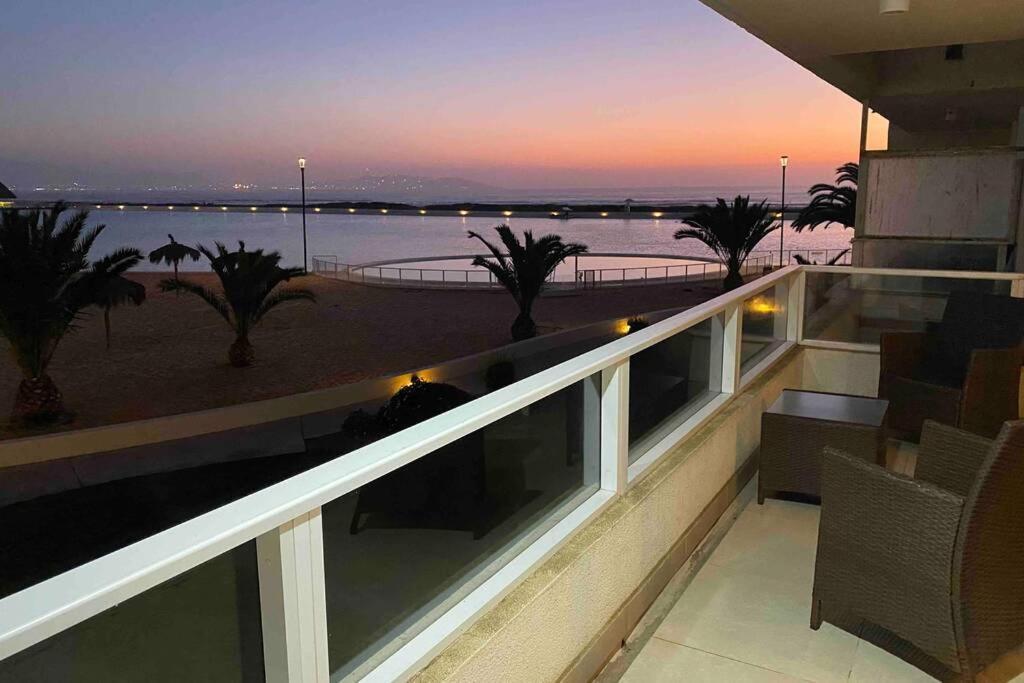 Hermoso De 2 Y 2 Banos En Laguna Del Mar Apartamento