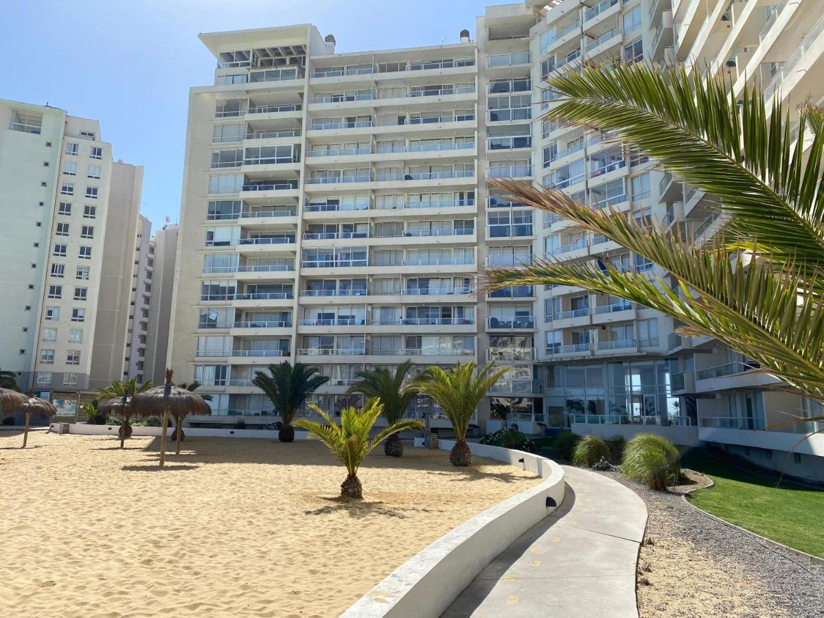 Apartamento Hermoso De 2 Y 2 Banos En Laguna Del Mar